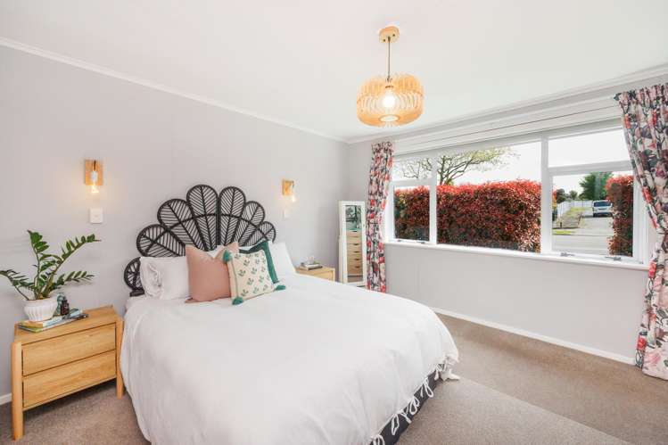 2 Belfast Place Roslyn_8