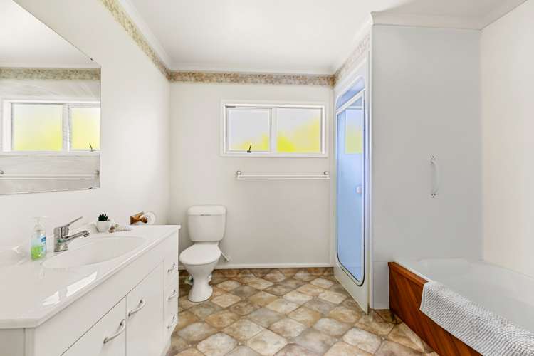 116 Woodman Drive Tawa_16