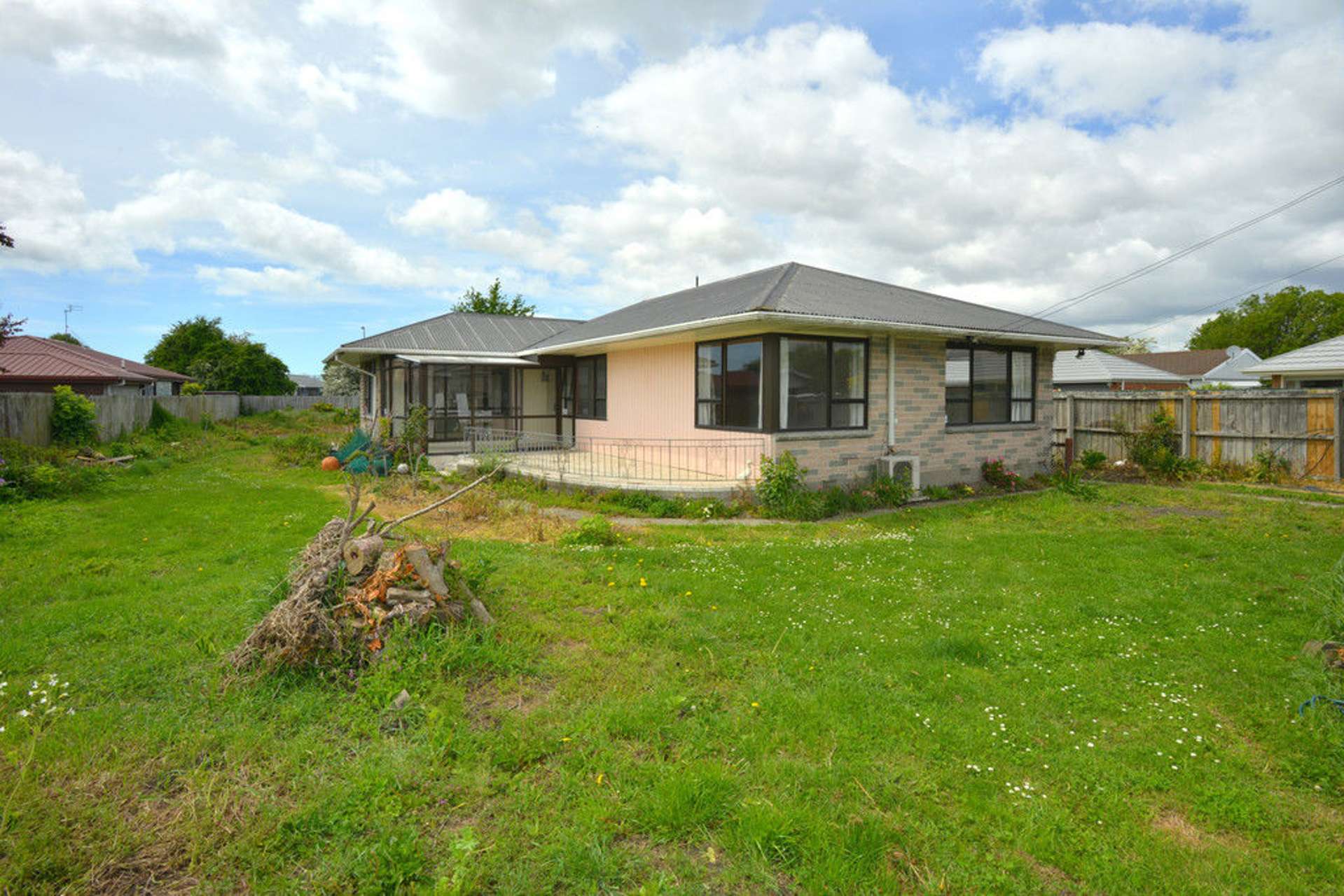 44 Cavendish Road Casebrook_0