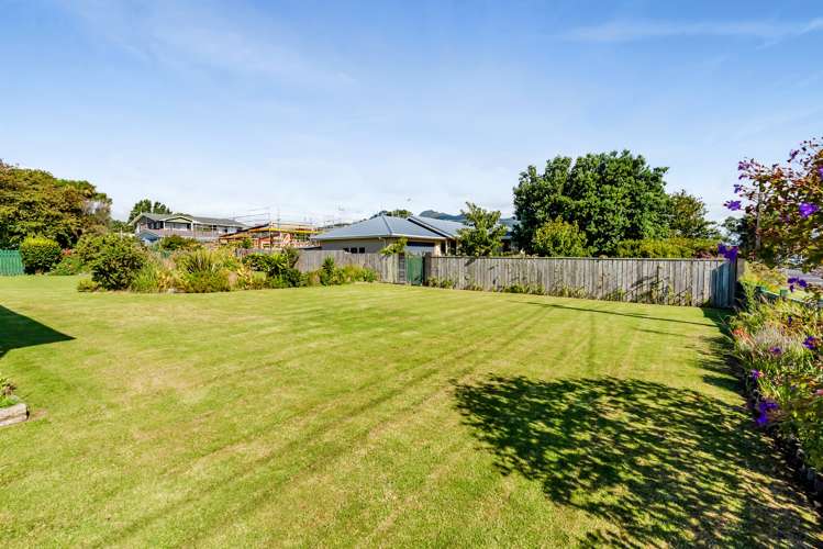 6 Mace Terrace Oakura_18