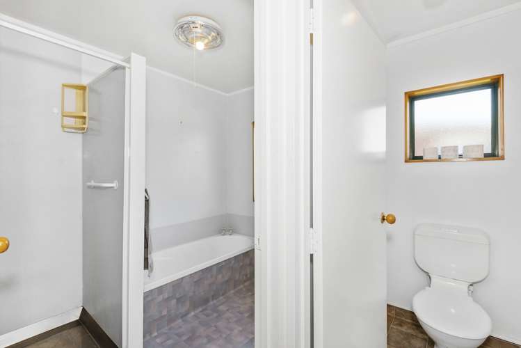 2/4 Parker Avenue New Lynn_14