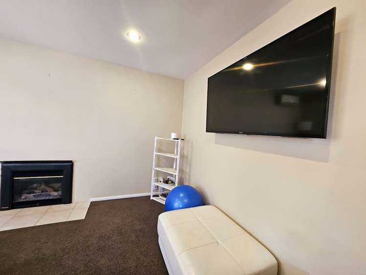 82 Blankney Street Hornby_5