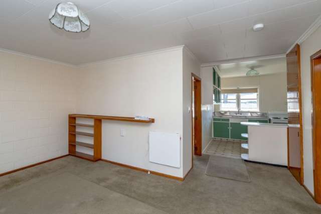 Flat 2/41B Te Ore Ore Road 10754_4