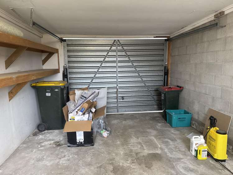 2/260 Moore Street Ashburton_20