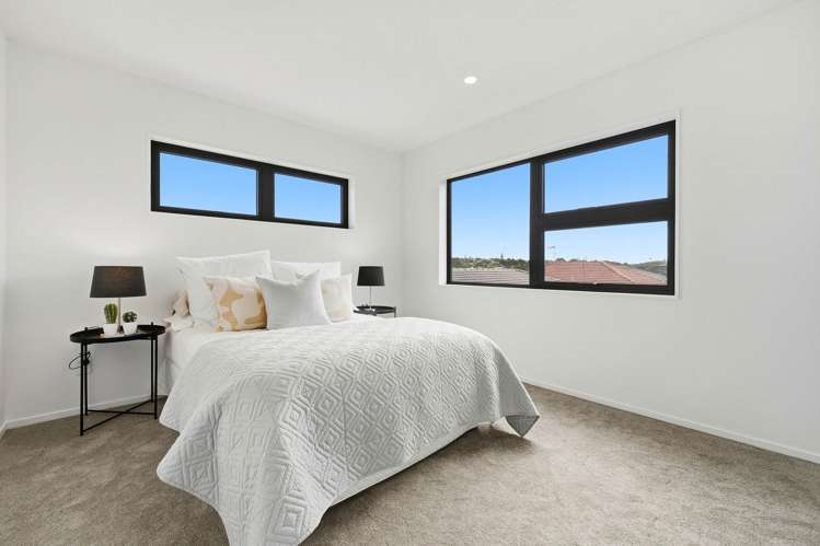 Lot 5/137 Moore Street Hillcrest_27