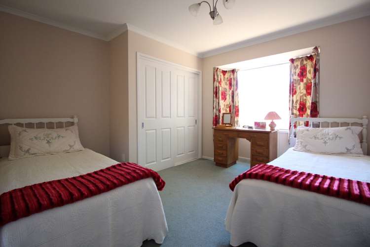 132 Sunderland Street Clyde_12