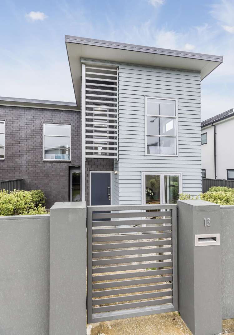 13 Karearea Avenue Kenepuru_20