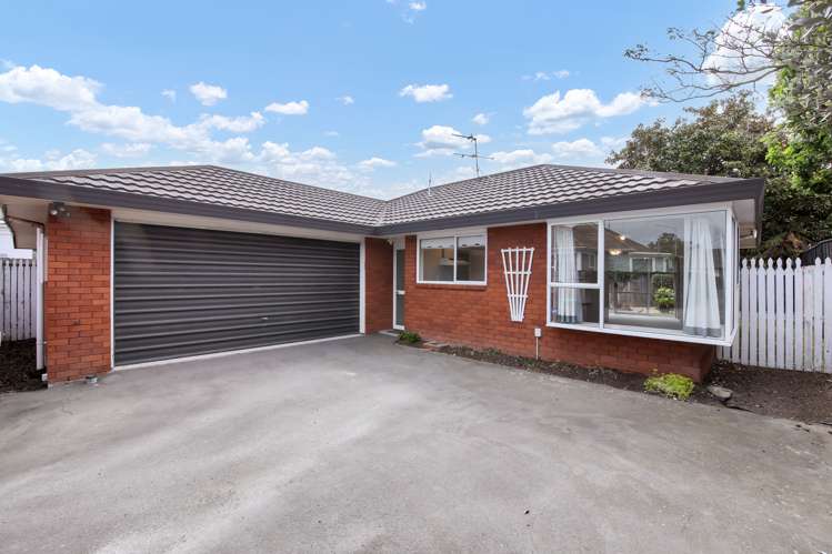 2/86 Aorangi Road Bryndwr_15