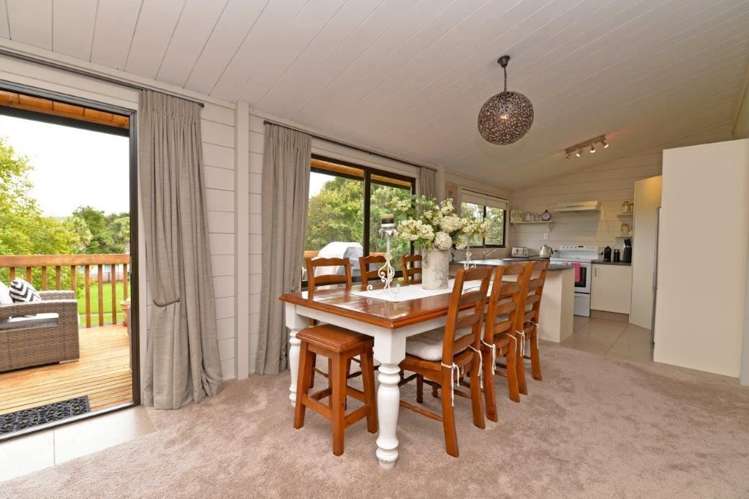 25 Sarah Todd Lane Waimauku_15