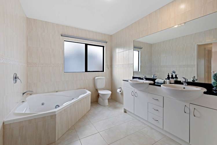 9 Glen Bay Close Pinehill_15