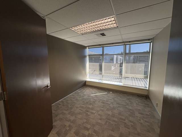 Suite 2/16-18 Anzac Street Takapuna_2