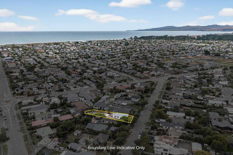 17 Pinewood Avenue North New Brighton_21