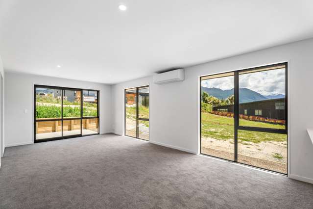 201 Aubrey Road Wanaka_4