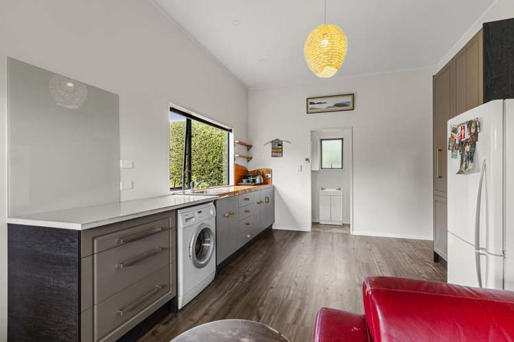 21 Opotoru Road Raglan_37