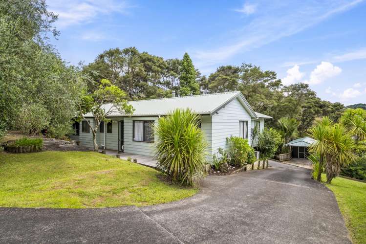 126 Laingholm Drive Laingholm_26