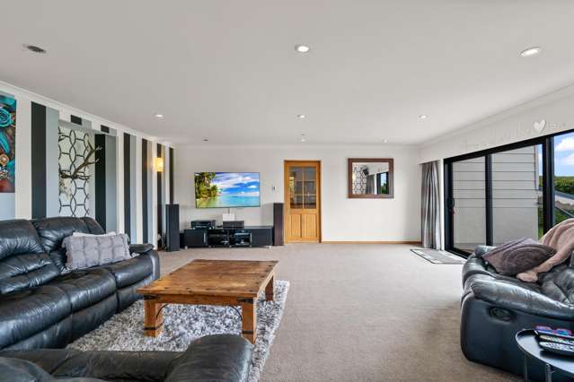 219 & 221 Bay Road West Plains_4