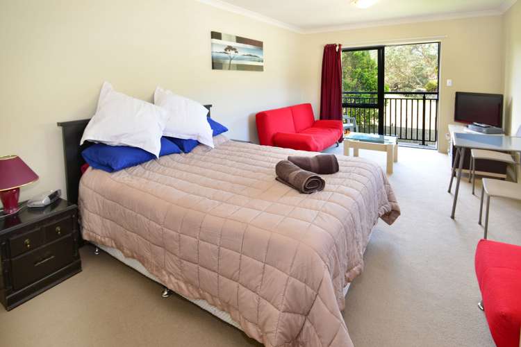 2h/25 Weranui Road Waiwera_3