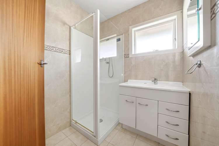 2/116 St. George Street Papatoetoe_10