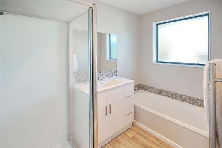 6 Gates Lane Woolston_15