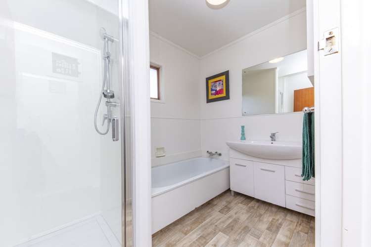 42 Halsey Drive Lynfield_15