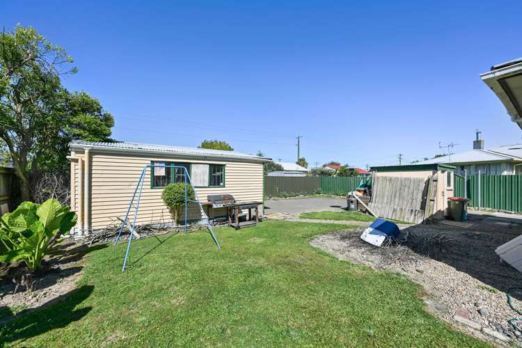 27 Halberg Crescent Chartwell_15