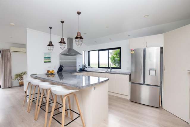 230 Central Road North Waitakaruru_2