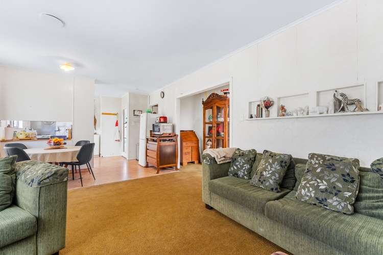 92 Gloria Avenue Te Atatu Peninsula_13