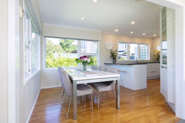 48 Atkinson Road Titirangi_7