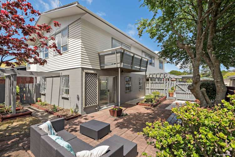 30 Ripon Crescent Meadowbank_1