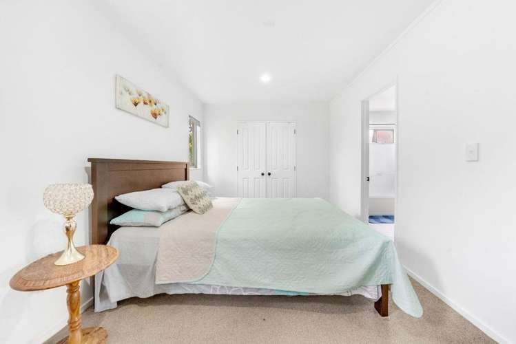 11c Sturges Road Henderson_8