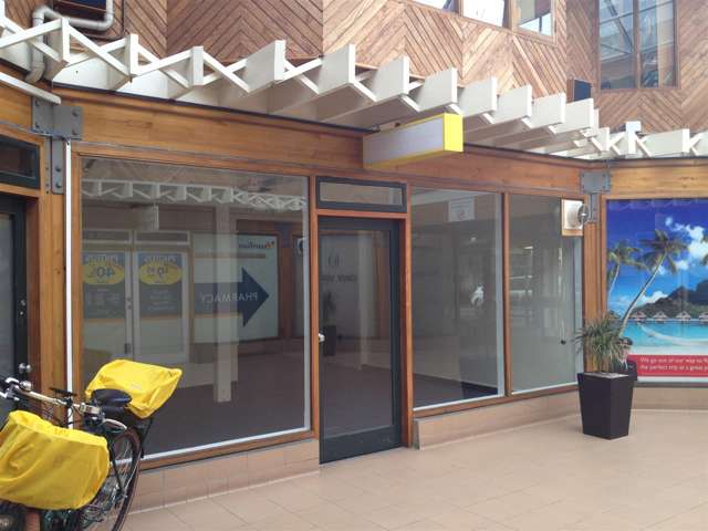 Shop 104, 100 Riddiford Street Newtown_2