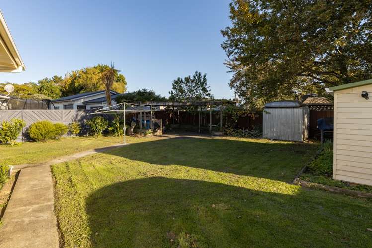 4 Splitt Avenue Glenview_13