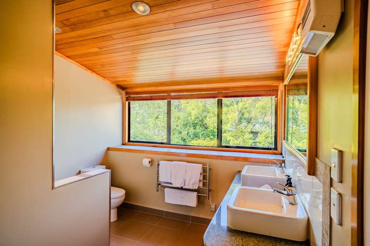 4/59c Western Avenue Omokoroa_73