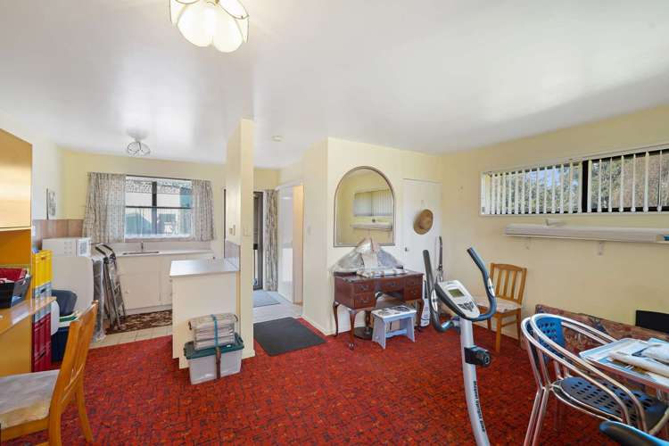 8 Plachatsh Lane Oxford_17