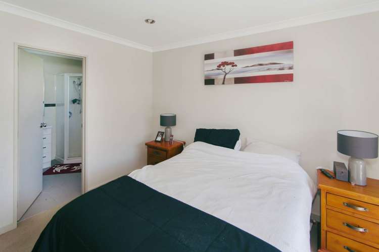 2b Waikaukau Road Glen Eden_4