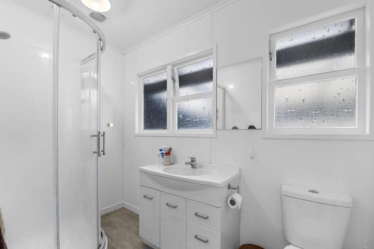 10 Turquoise Place Pukehangi_11