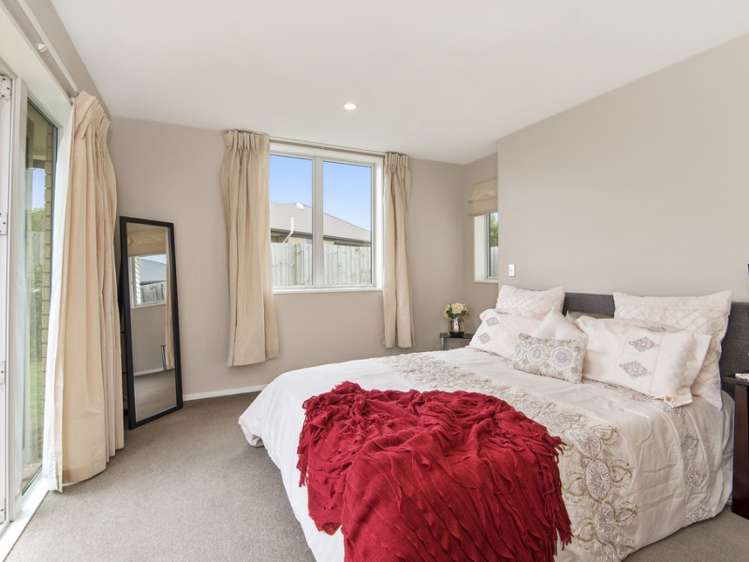 16 Hasendene Drive Lincoln_9