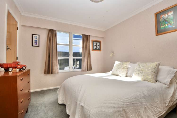 9 Puriri Crescent Masterton_11