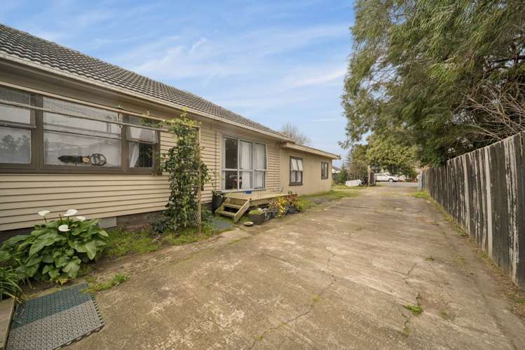 315 Massey Road_4
