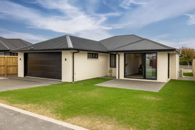 54 Kawari Drive Pegasus_12