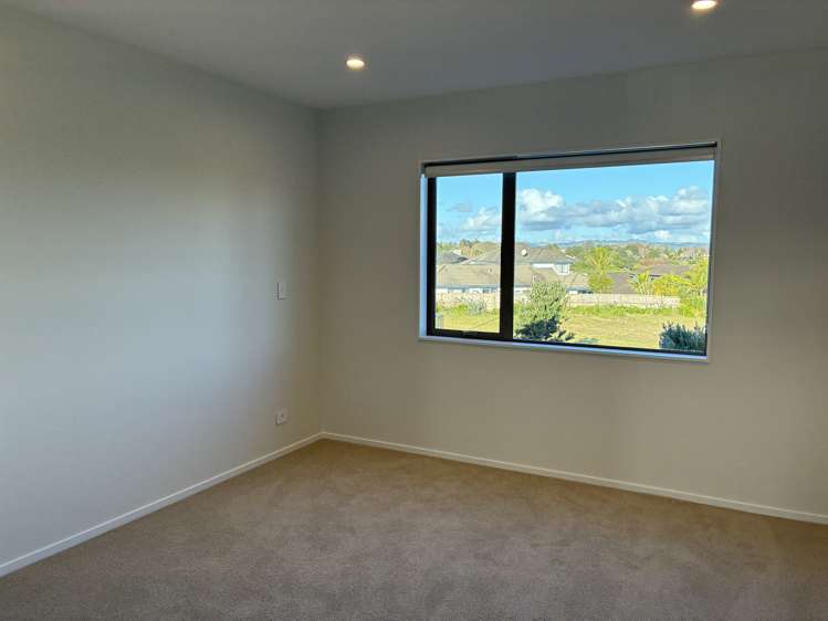 101 WAITUARUA DRIVE "Waiata Shores" Takanini_24