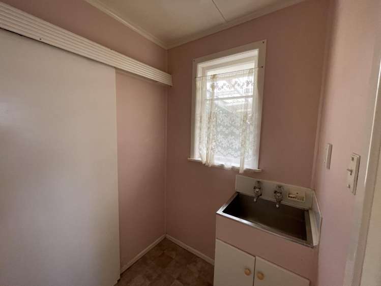 147 Russell Road Huntly_10