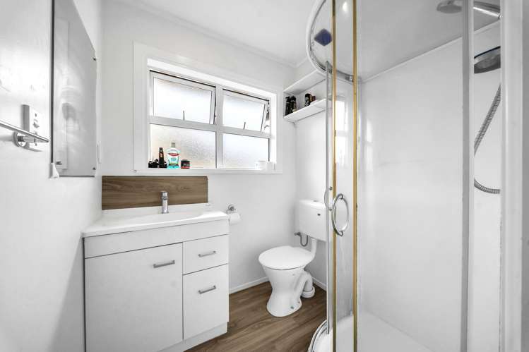 42 White Swan Road Mount Roskill_16