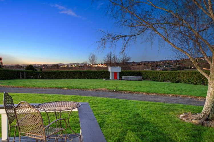 249 Beaver Road Bombay_21