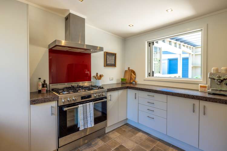 39 Tetley Road Surfdale_16