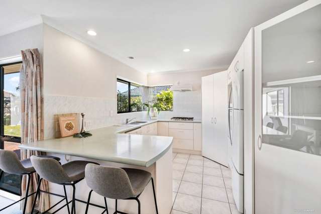 23 Ambleside Drive Northpark_2