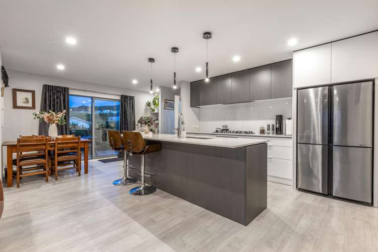 2 Ihakara Arthur Lane Aotea_18