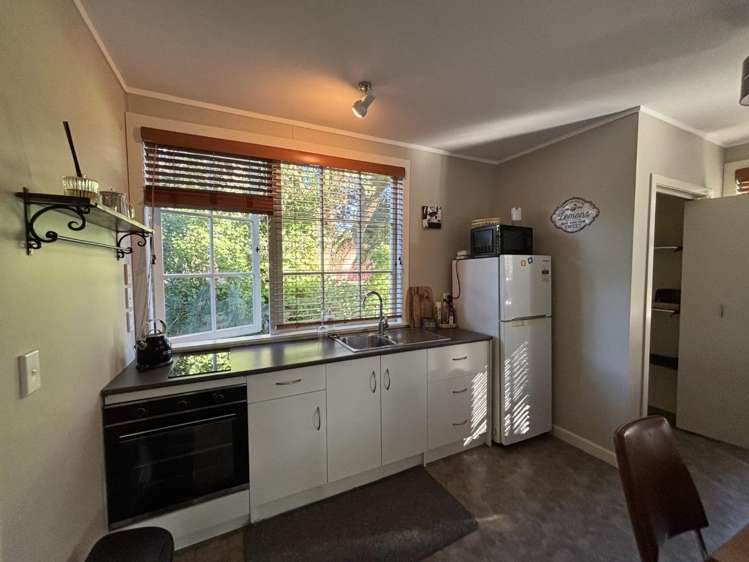 42 Riverbank Road Okoia_1