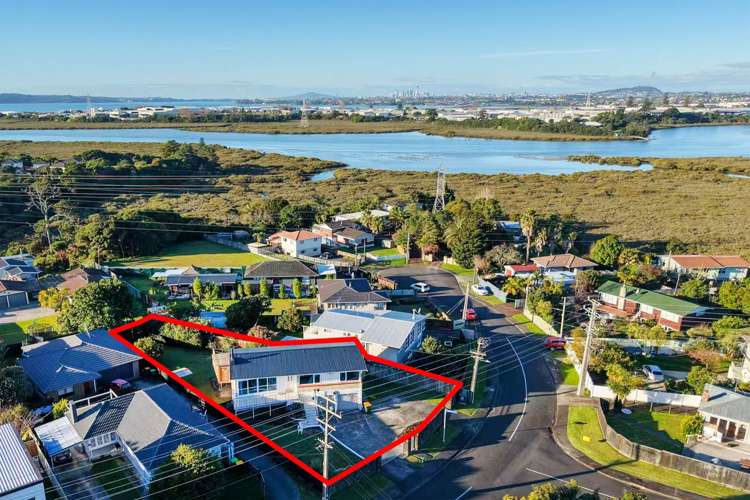 4 Meadow Crescent Te Atatu South_18