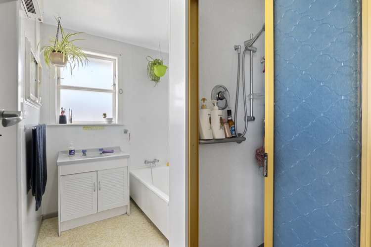 65 Cloten Road Stratford_14